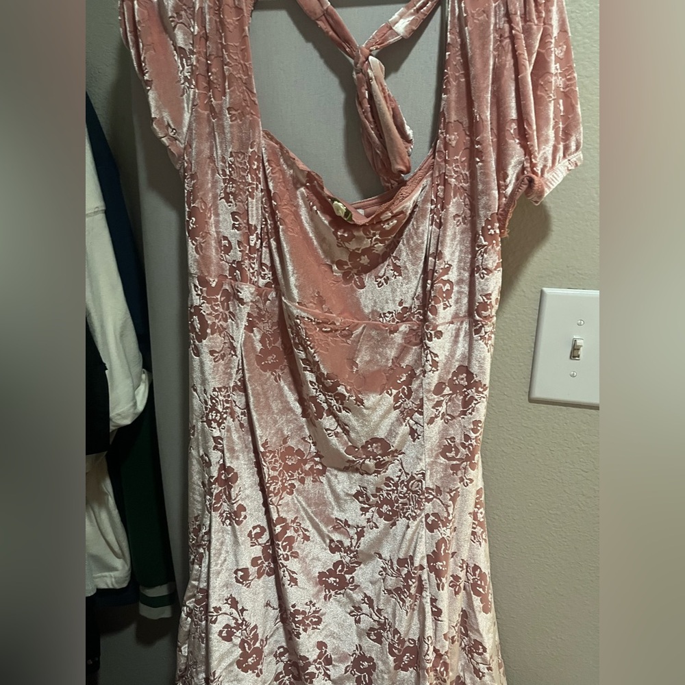 Torrid Blush Pink Velvet Mini Dress - Picture 5 of 5